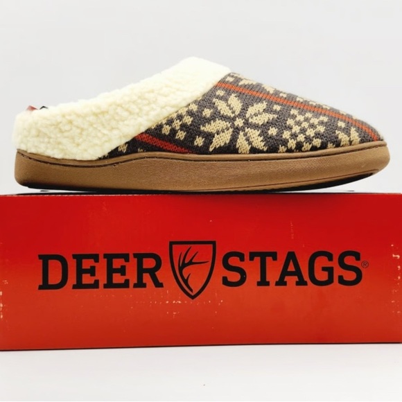 Deer Stags Women's Brown and Cream Slippers​ - Picture 2 of 4